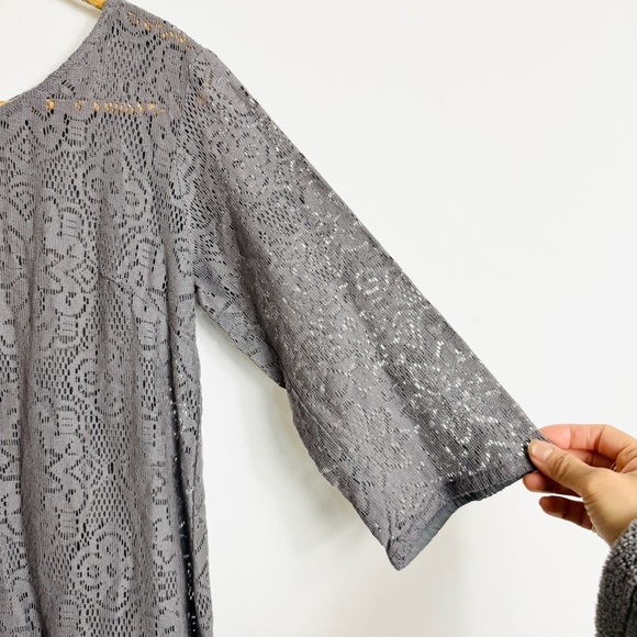Matta NY gray lace 3/4 sleeves tunic - Picture 4 of 10